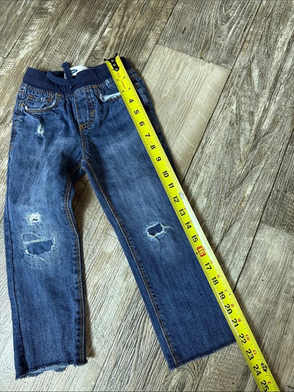 🌟Old Navy 🌟Blue Distressed Jogger-Style Denim Pants, 3T